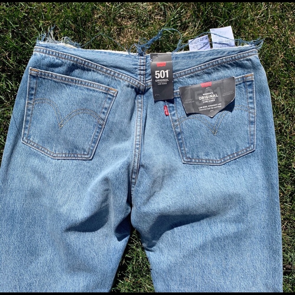 Levi’s 501 Customized in Half Moon, Size 31 x 26 - Picture 11 of 13